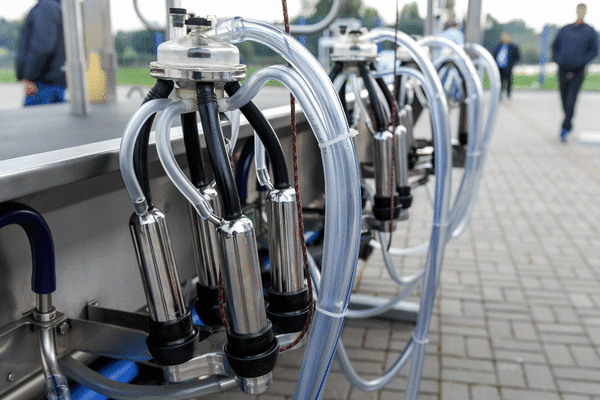 What is Tube Filling and Sealing Machine?