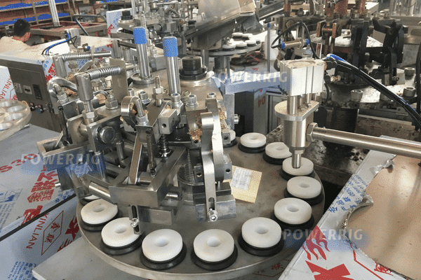 How does a tube filling and sealing machine work?