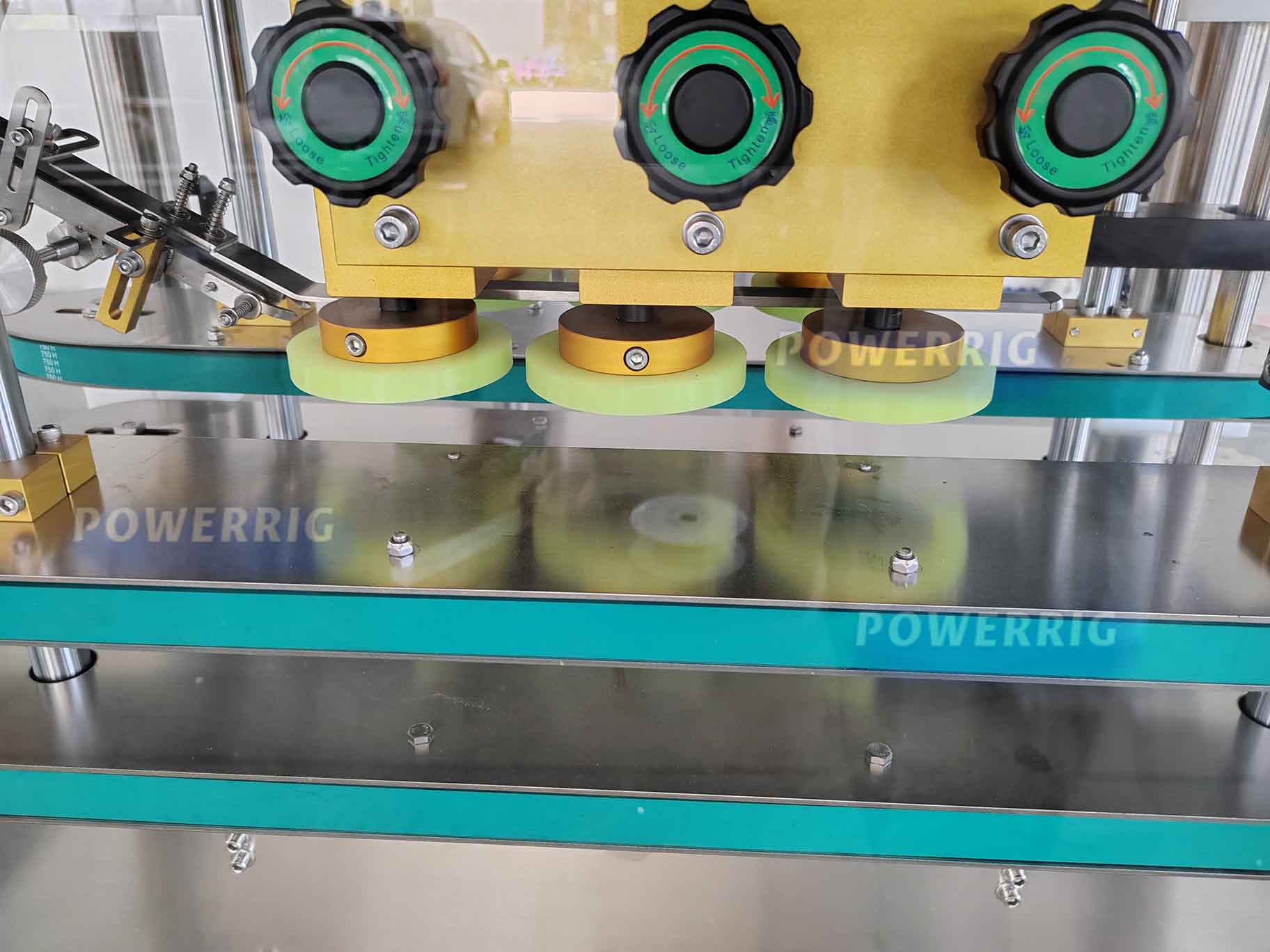 6 wheel capping machine
