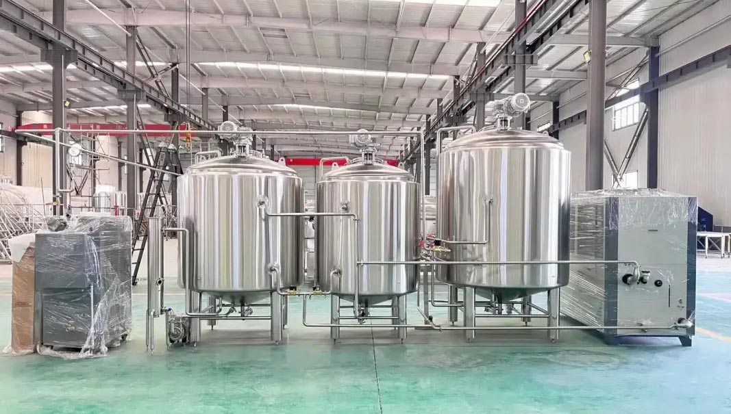 chemical mixing tank