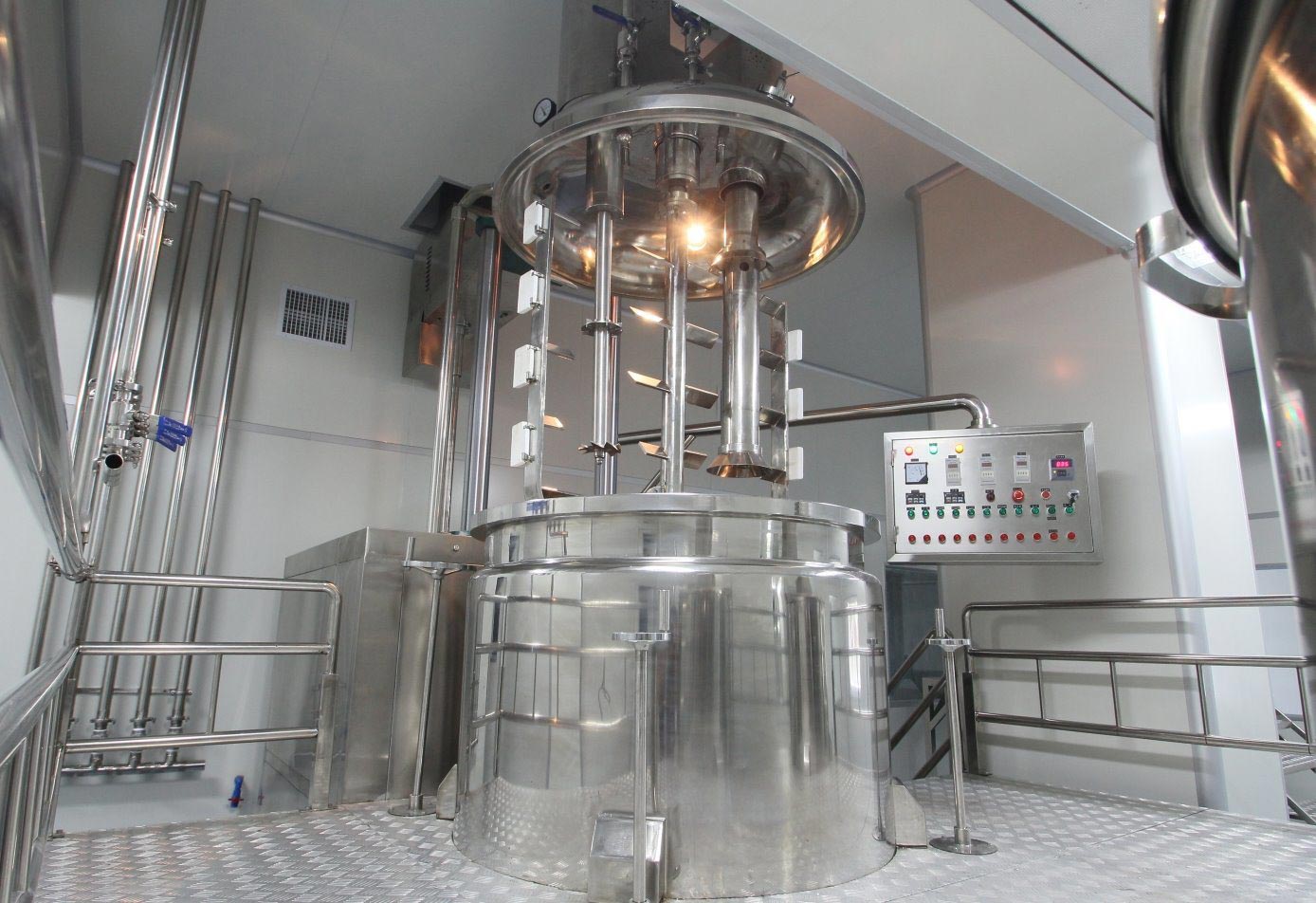 vacuum mixer homogenizer