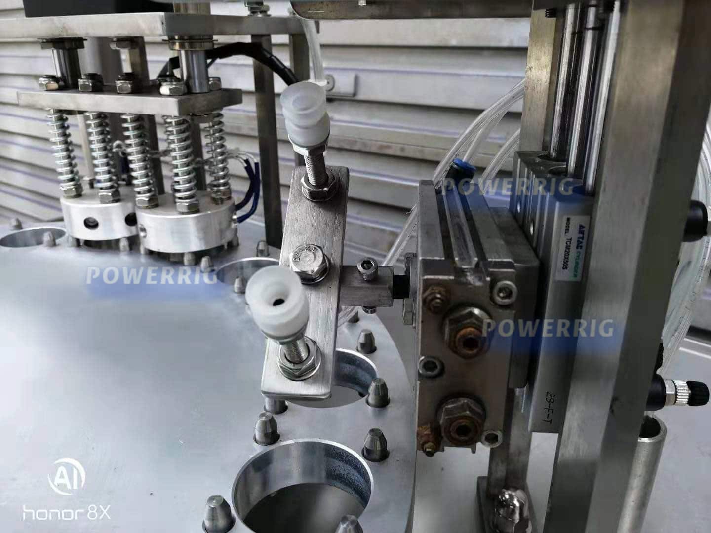 foil loading sucking disks