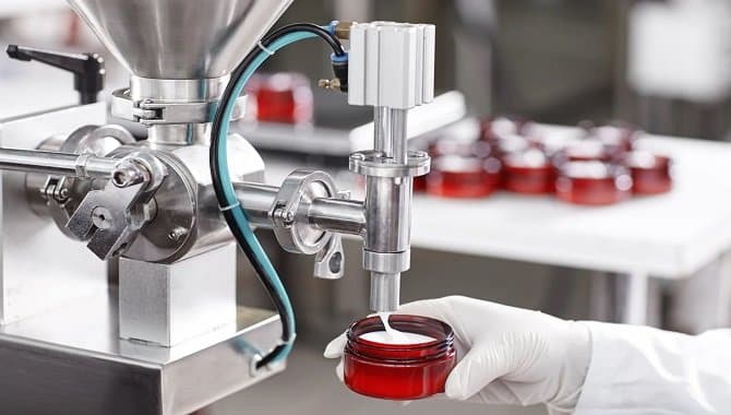 small cosmetic cream filling machine