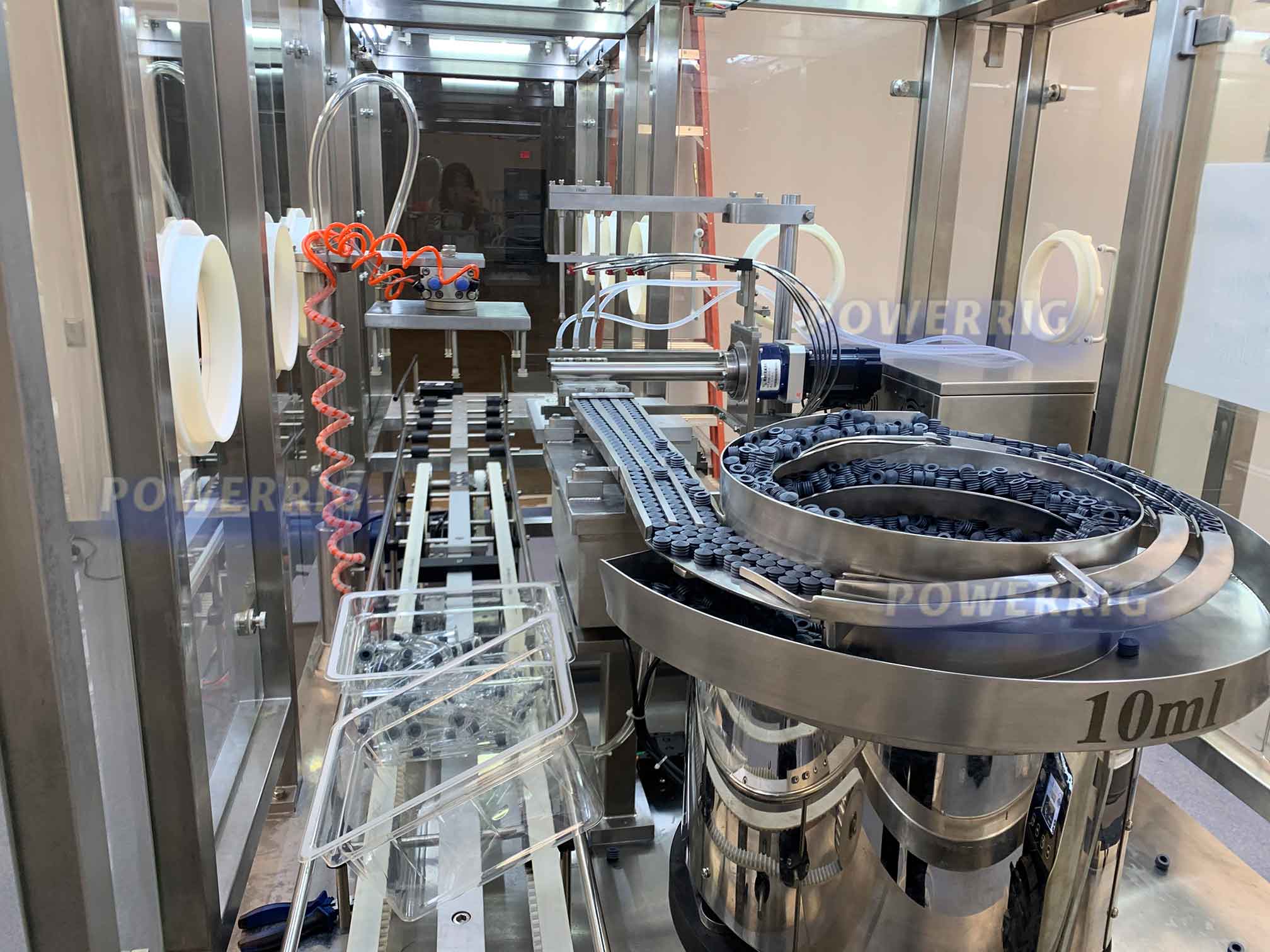 máquina de llenado de jeringas asépticas